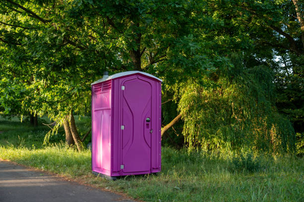 Portable Toilet Options We Offer in Fairfield Plantation, GA